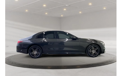 mercedes-benz-e-220 - 4