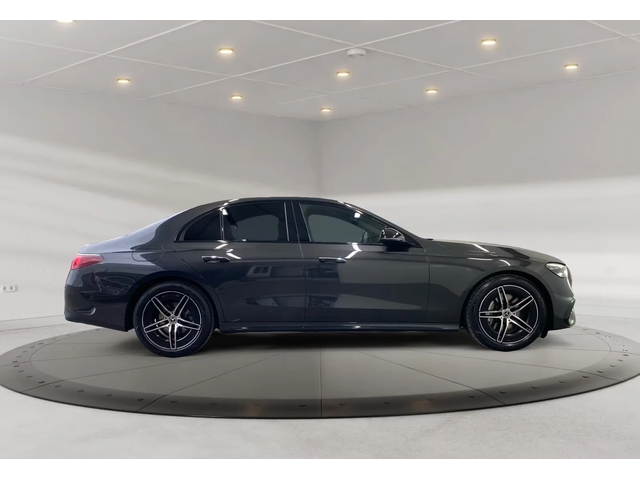 Mercedes-Benz E 220 d AMG Line - автомобили, коли, обяви за нови и употребявани 4