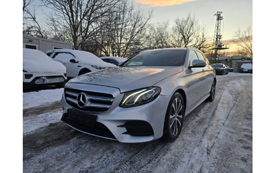 mercedes-benz-e-220 - 0