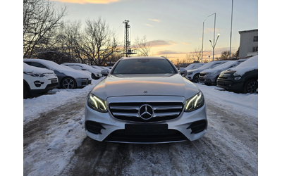 mercedes-benz-e-220 - 4