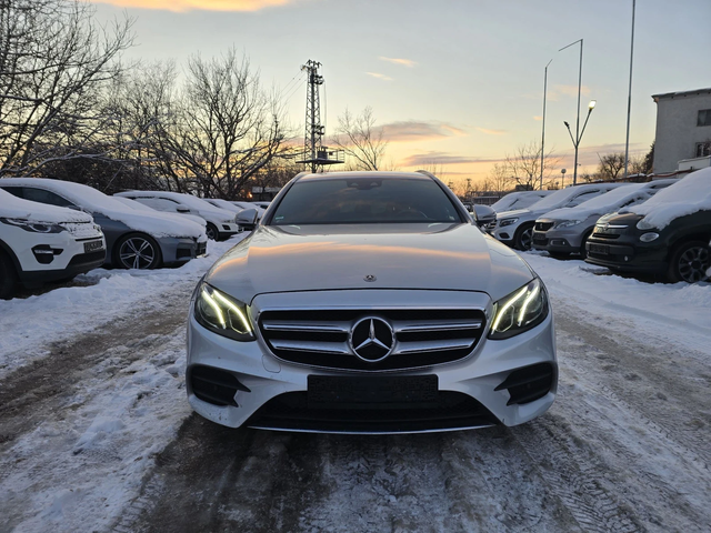 Mercedes-Benz E 220 2.2CDI 194к.с Head-up 4MATIC AMG - автомобили, коли, обяви за нови и употребявани 4