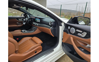 Mercedes-Benz E 220 4MATIC - AMG - Обдухване - BURMESTER - автомобили, коли, обяви за нови и употребявани 10