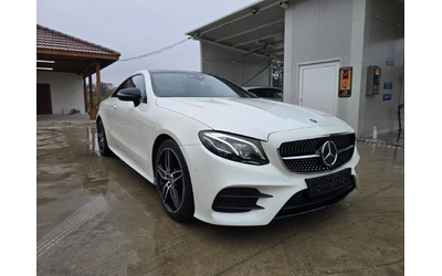 mercedes-benz-e-220 - 1