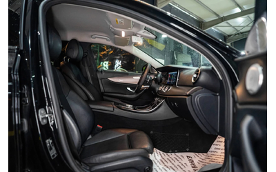 Mercedes-Benz E 220 D FULL AMG BLACK LINE BURMEISTER NAVI ЛИЗИНГ 100% - автомобили, коли, обяви за нови и употребявани 12