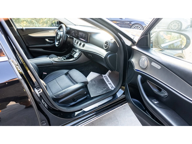 Mercedes-Benz E 220 D FULL AMG LINE ДИГИТАЛНО ТАБЛО ЛИЗИНГ 100% - автомобили, коли, обяви за нови и употребявани 12