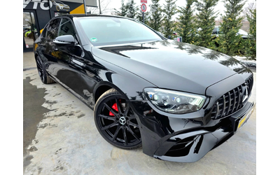 mercedes-benz-e-220 - 1