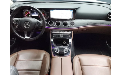 Mercedes-Benz E 220 Avantgarde - автомобили, коли, обяви за нови и употребявани 6