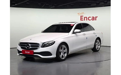 mercedes-benz-e-220 - 0