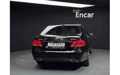 mercedes-benz-e-220 - 3