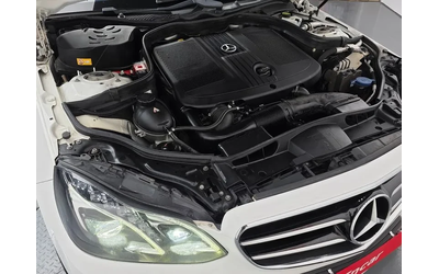 mercedes-benz-e-220 - 5