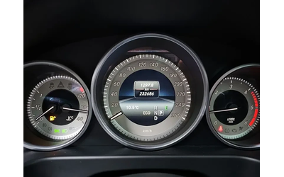 Mercedes-Benz E 220 Bluetech Avant Garde Sports - автомобили, коли, обяви за нови и употребявани 7