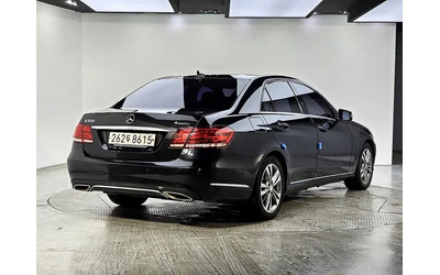 mercedes-benz-e-220 - 3