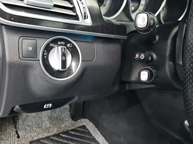 Mercedes-Benz E 220 Bluetech Avant Garde Sports - автомобили, коли, обяви за нови и употребявани 15