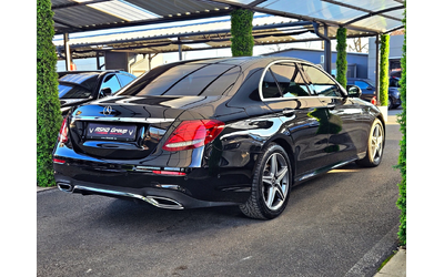 mercedes-benz-e-220 - 4