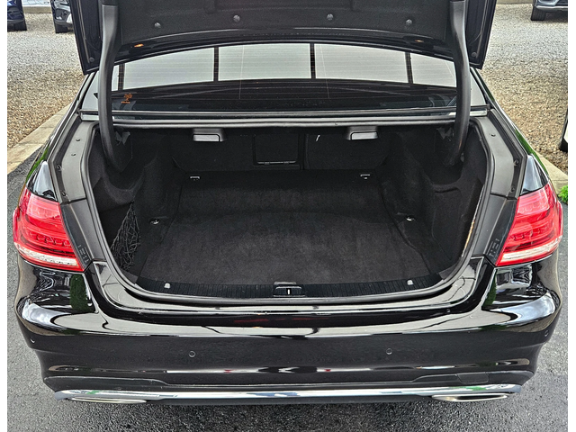 Mercedes-Benz E 220 AMG/9G TRONIC/FACE/GERMANY/CAMERA/FULL LED/LIZING - автомобили, коли, обяви за нови и употребявани 7