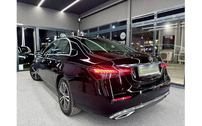 mercedes-benz-e-220 - 3