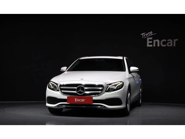 Mercedes-Benz E 220 E-Class W213 E220D Avantgarde - автомобили, коли, обяви за нови и употребявани 2