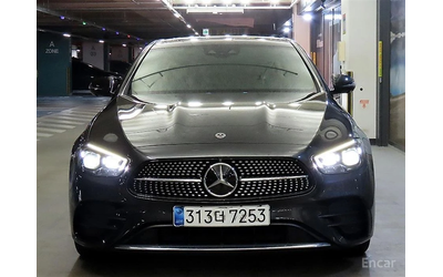 mercedes-benz-e-220 - 1