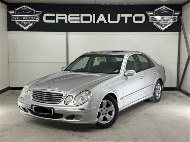Mercedes-Benz E 220 AUTO - автомобили, коли, обяви за нови и употребявани 0