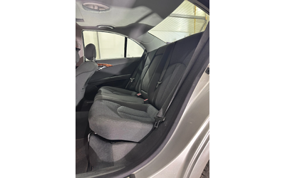 Mercedes-Benz E 220 AUTO - автомобили, коли, обяви за нови и употребявани 8