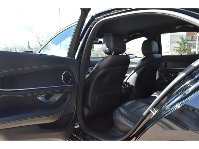 Mercedes-Benz E 220 AMG-LINE* FULL-LED - автомобили, коли, обяви за нови и употребявани 11