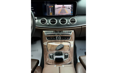 Mercedes-Benz E 220 AMG* DIGITAL* 9G* BURMESTER* СОБСТВЕН ЛИЗИНГ - автомобили, коли, обяви за нови и употребявани 10