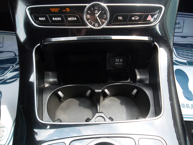 Mercedes-Benz E 220 4matic AMG line - автомобили, коли, обяви за нови и употребявани 13