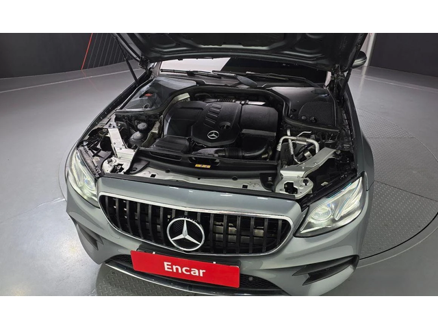 Mercedes-Benz E 220 E220d Exclusive  * НАЙ-ДОБРА ЦЕНА В БЪЛГАРИЯ* - автомобили, коли, обяви за нови и употребявани 5