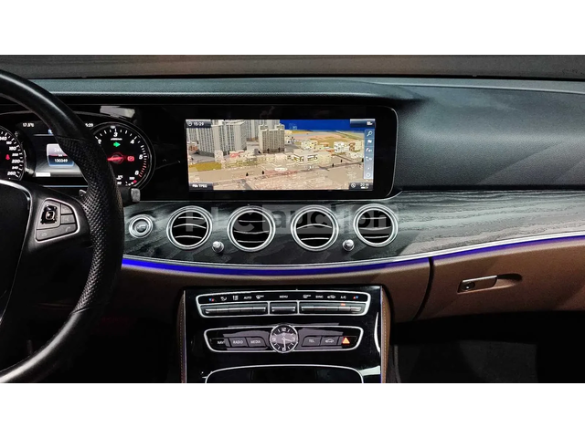 Mercedes-Benz E 220 ПОДГРЕВИ * ПАНО * HEAD-UP * KEYLESS - автомобили, коли, обяви за нови и употребявани 12