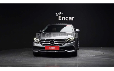 mercedes-benz-e-220 - 2