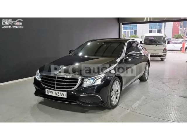 Mercedes-Benz E 220 ПОДГРЕВИ * ПАНО * АВТОКРЕДИТ БЕЗ ПЪРВОНАЧАЛНА * - автомобили, коли, обяви за нови и употребявани 0