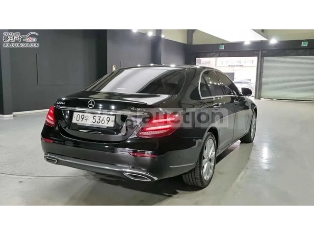 Mercedes-Benz E 220 ПОДГРЕВИ * ПАНО * АВТОКРЕДИТ БЕЗ ПЪРВОНАЧАЛНА * - автомобили, коли, обяви за нови и употребявани 1