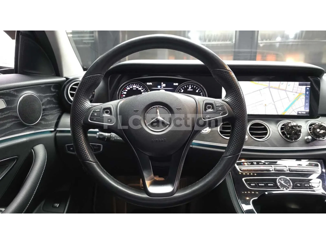 Mercedes-Benz E 220 d* DISTRONIC* ПОДГРЕВИ* ПАНОРАМА* АВТОКРЕДИТ - автомобили, коли, обяви за нови и употребявани 7