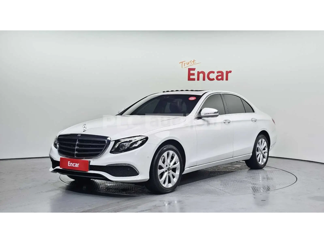 Mercedes-Benz E 220 ПОДГРЕВИ * ШИБИДАХ * 2 КЛЮЧА * KEYLESS * BURMESTER - автомобили, коли, обяви за нови и употребявани 0
