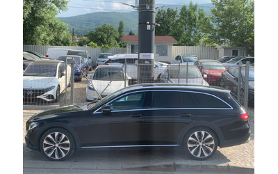 mercedes-benz-e-220 - 4