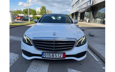 mercedes-benz-e-220 - 3