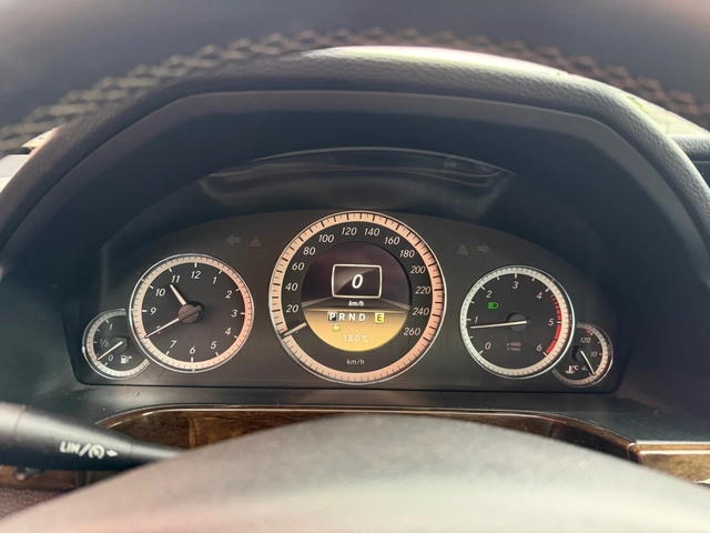 Mercedes-Benz E 220 AMG* 7G* LED - автомобили, коли, обяви за нови и употребявани 12