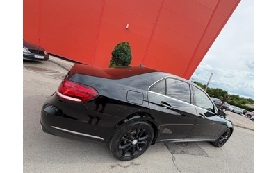 mercedes-benz-e-220 - 5