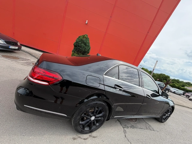 Mercedes-Benz E 220 AMG* LED* 9G* Euro6* FACELIFT - автомобили, коли, обяви за нови и употребявани 5
