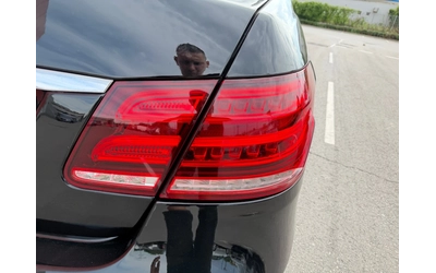 Mercedes-Benz E 220 AMG* LED* 9G* Euro6* FACELIFT - автомобили, коли, обяви за нови и употребявани 7