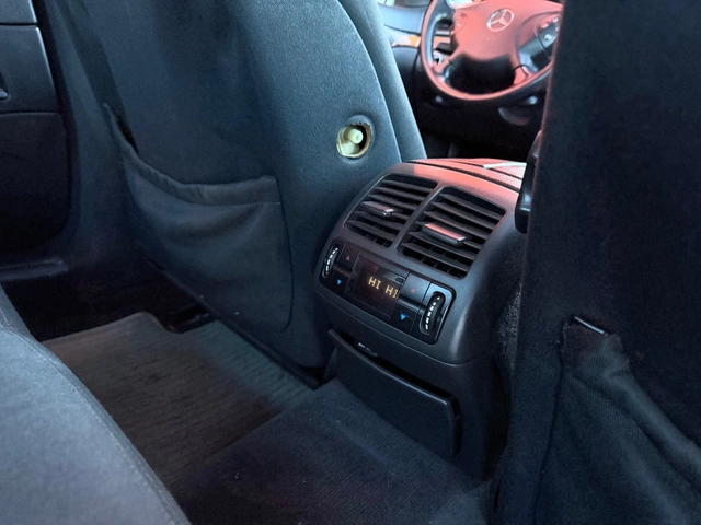 Mercedes-Benz E 220 Автоматик* Обслужен* Регистриран - автомобили, коли, обяви за нови и употребявани 7