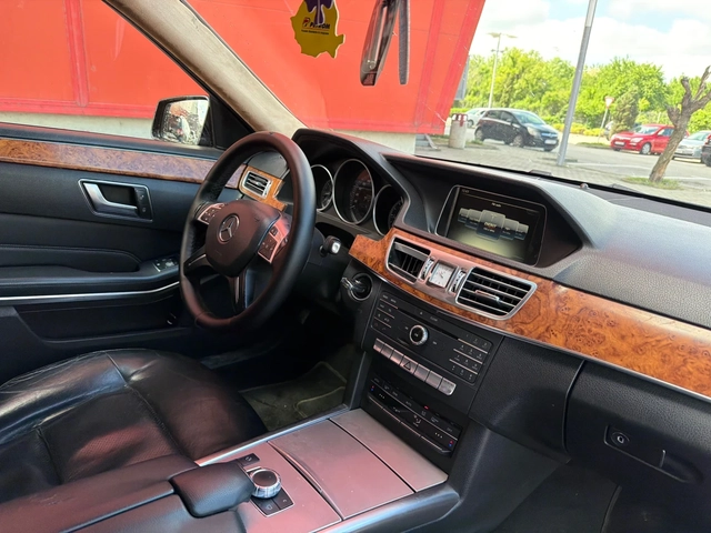 Mercedes-Benz E 220 9G* LED* FACE* БАРТЕР - автомобили, коли, обяви за нови и употребявани 9