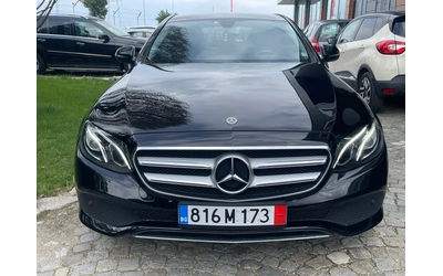 mercedes-benz-e-220 - 1