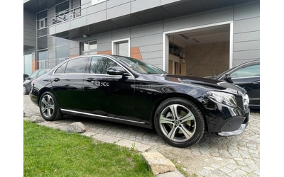 mercedes-benz-e-220 - 2