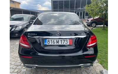 mercedes-benz-e-220 - 5