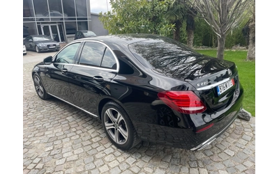 Mercedes-Benz E 220 195кс 4matic - автомобили, коли, обяви за нови и употребявани 6