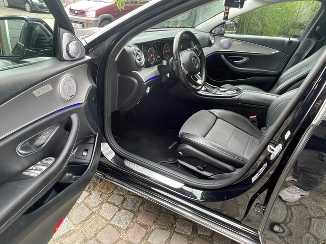Mercedes-Benz E 220 195кс 4matic - автомобили, коли, обяви за нови и употребявани 7