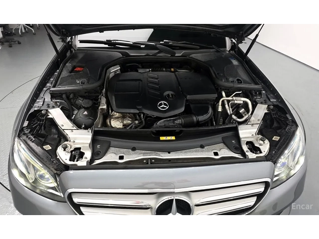 Mercedes-Benz E 220 W213 4 MATIC - автомобили, коли, обяви за нови и употребявани 15