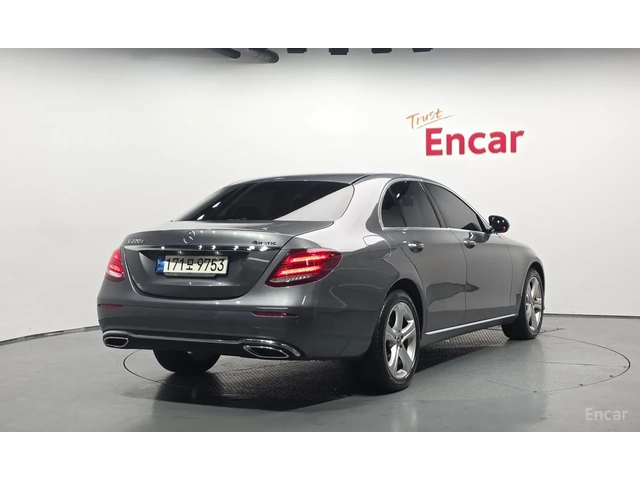 Mercedes-Benz E 220 W213 4 MATIC - автомобили, коли, обяви за нови и употребявани 2