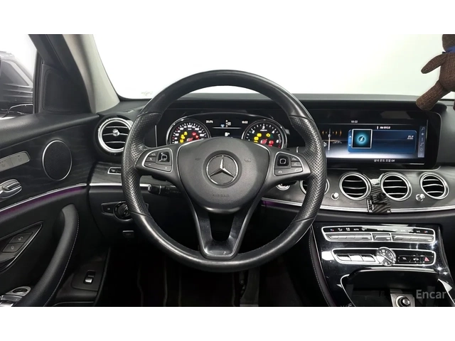 Mercedes-Benz E 220 W213 4 MATIC - автомобили, коли, обяви за нови и употребявани 9